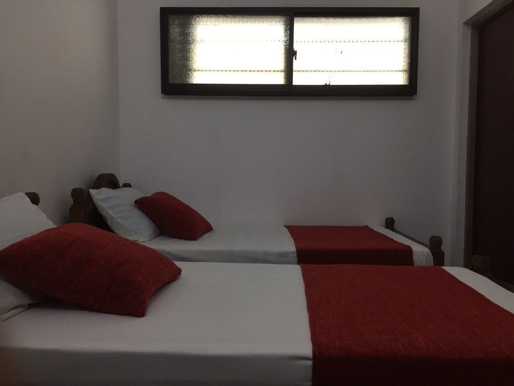 Yaarl Holiday Inn ジャフナ エクステリア 写真